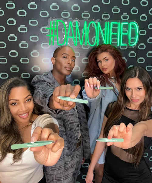 Brow Tweezer